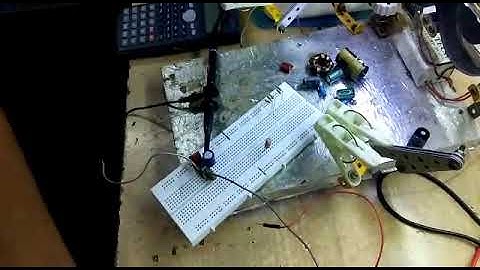 Resonance of LC tank circuit on an OSCILLOSCOPE!!!