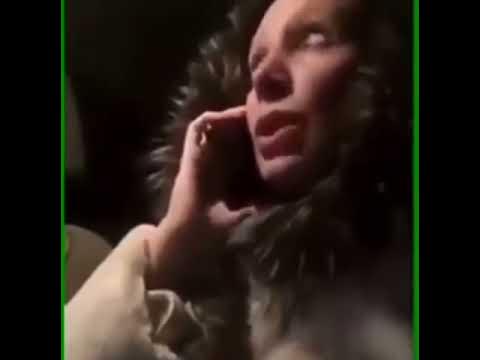 Человек какает - YouTube