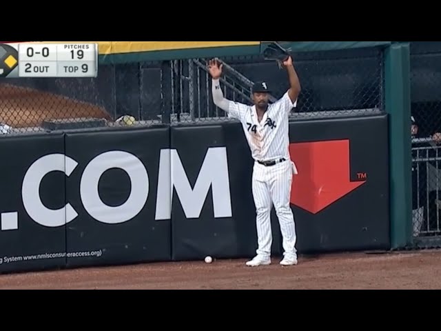 Byron Buxton's inside the park home run is reversed after replay, a breakdown
