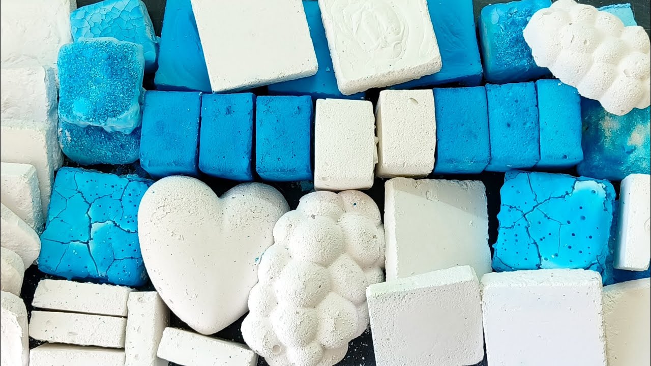 Hey there 👋🏼 Blue and White Delishness 💙🤍