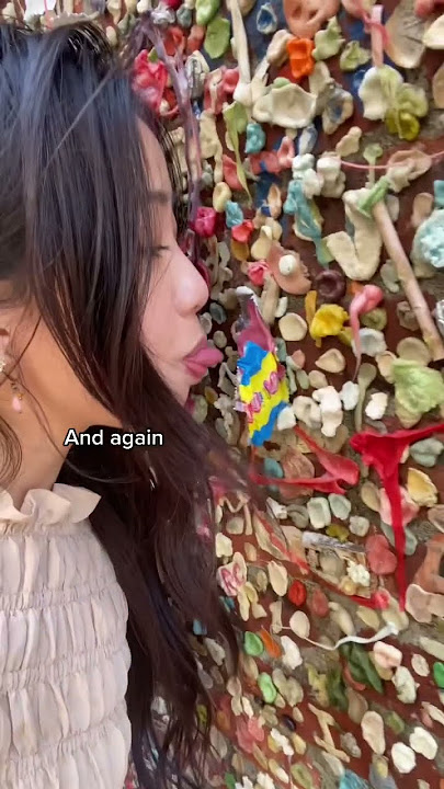 LICKING the INFAMOUS SEATTLE GUM WALL 👅
