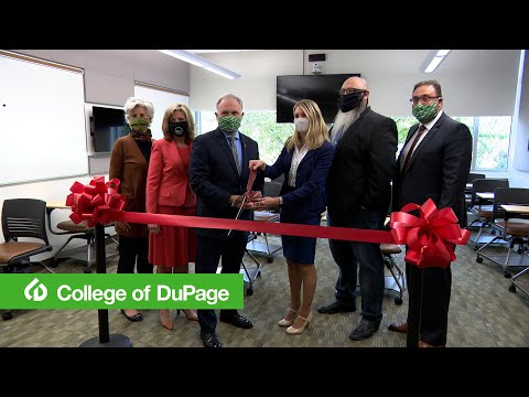 College of DuPage Reveals Technologically Advanced Classroom