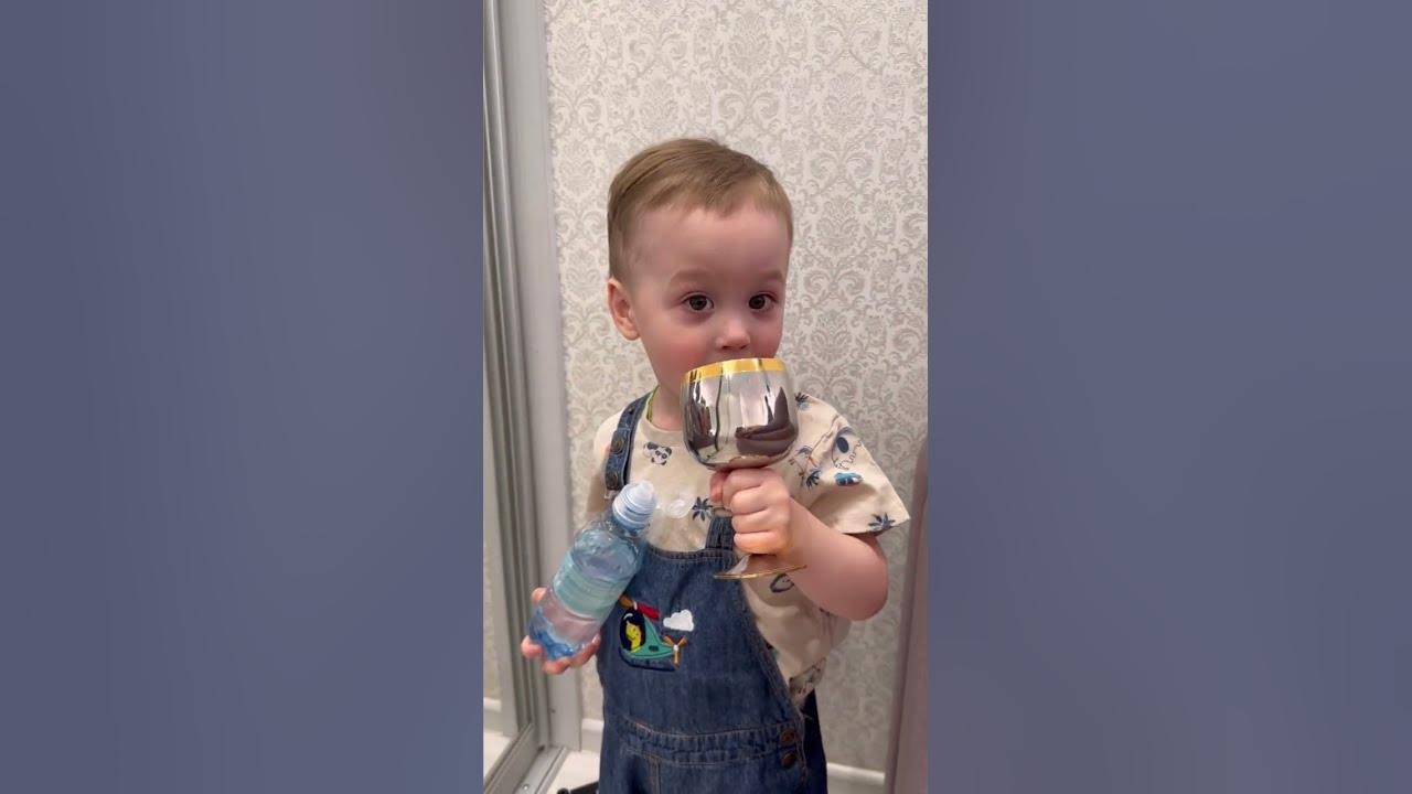 Выпьем за любовь ️#twins #двойня#сыновья#shorts#humor#тост # ...