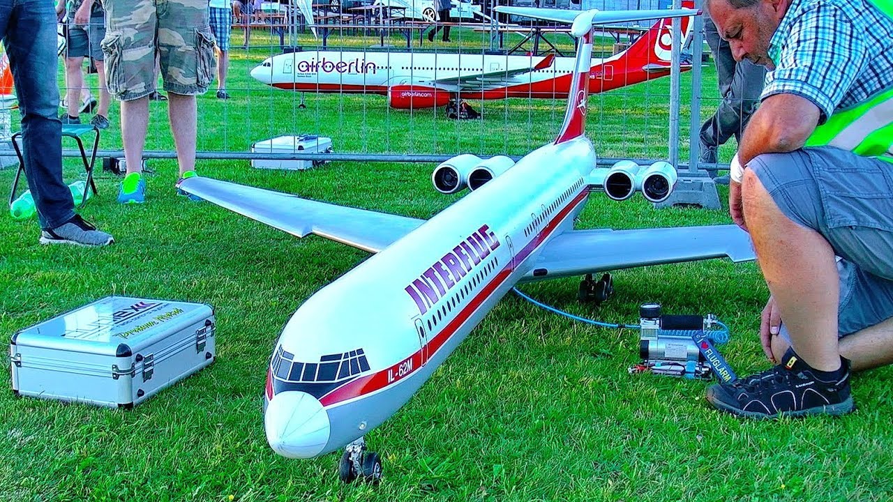 STUNNING BIG RC IL-62M INTERFLUG SCALE MODEL TURBINE JET AIRLINER SUNSET FLIGHT DEMONSTRATION pylones santafe