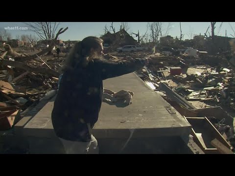 'This used to be my home' | Mayfield tornado survivor describes walls crumbling around her