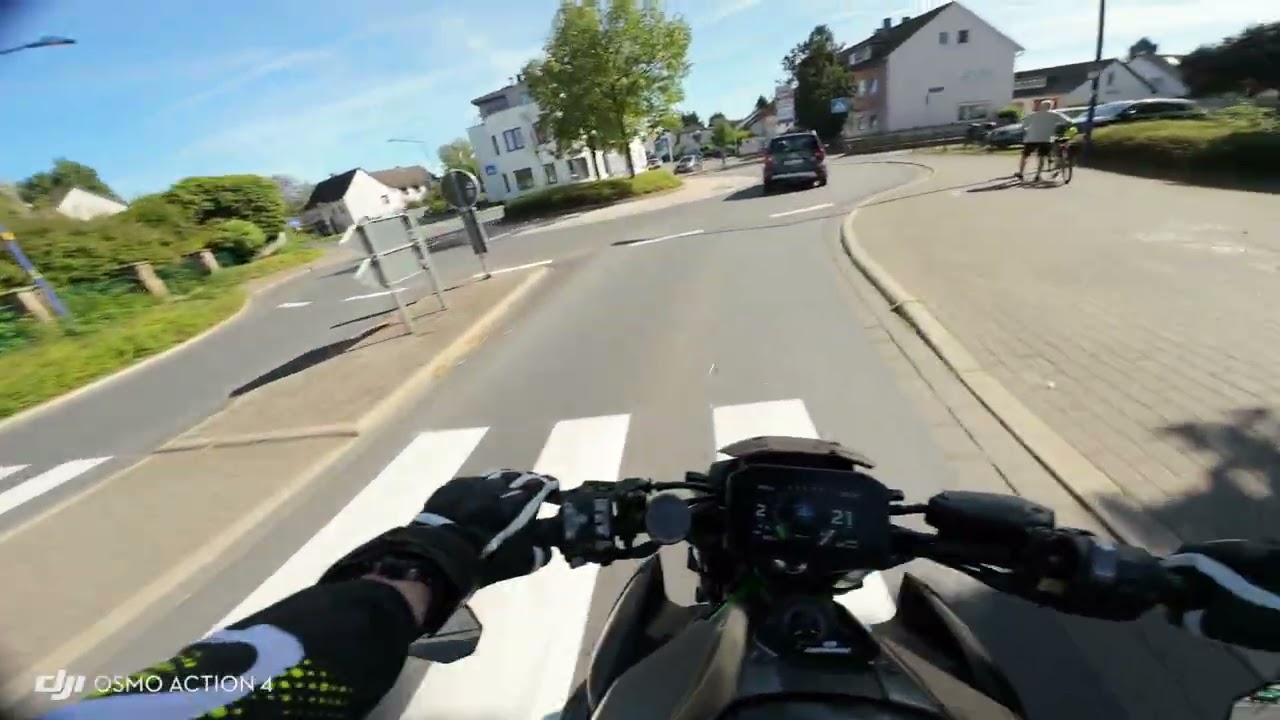 2025 Kawasaki Z900 4K POV Moto Vlog No3