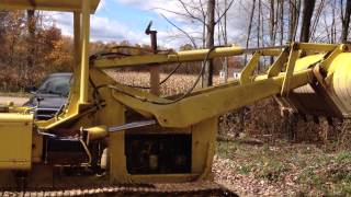 John Deere 1010 Crawler Loader