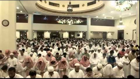 صلاة التهجد مرئية للشيخ عبدالعزيز بن صالح الزهراني ليلة 27 رمضان تلاوة جميلة وحضور كثيف - 1434هـ
