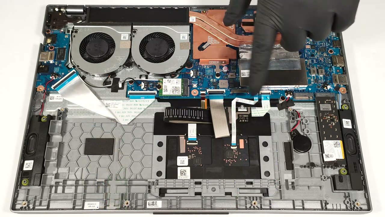 🛠️ How to open Acer Aspire 16 (A16-51GM) - disassembly and