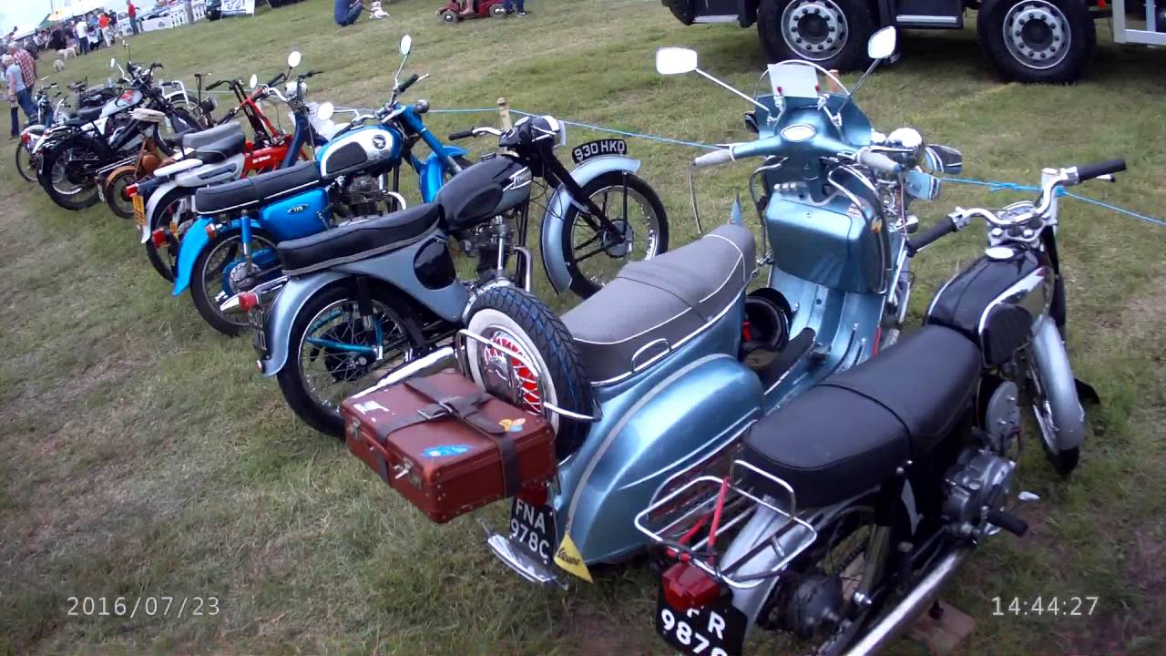 Classic Bikes at Leyland & Mere Brow! - YouTube