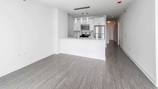 A South Loop -05 studio at the amenity-rich 1001 South State
