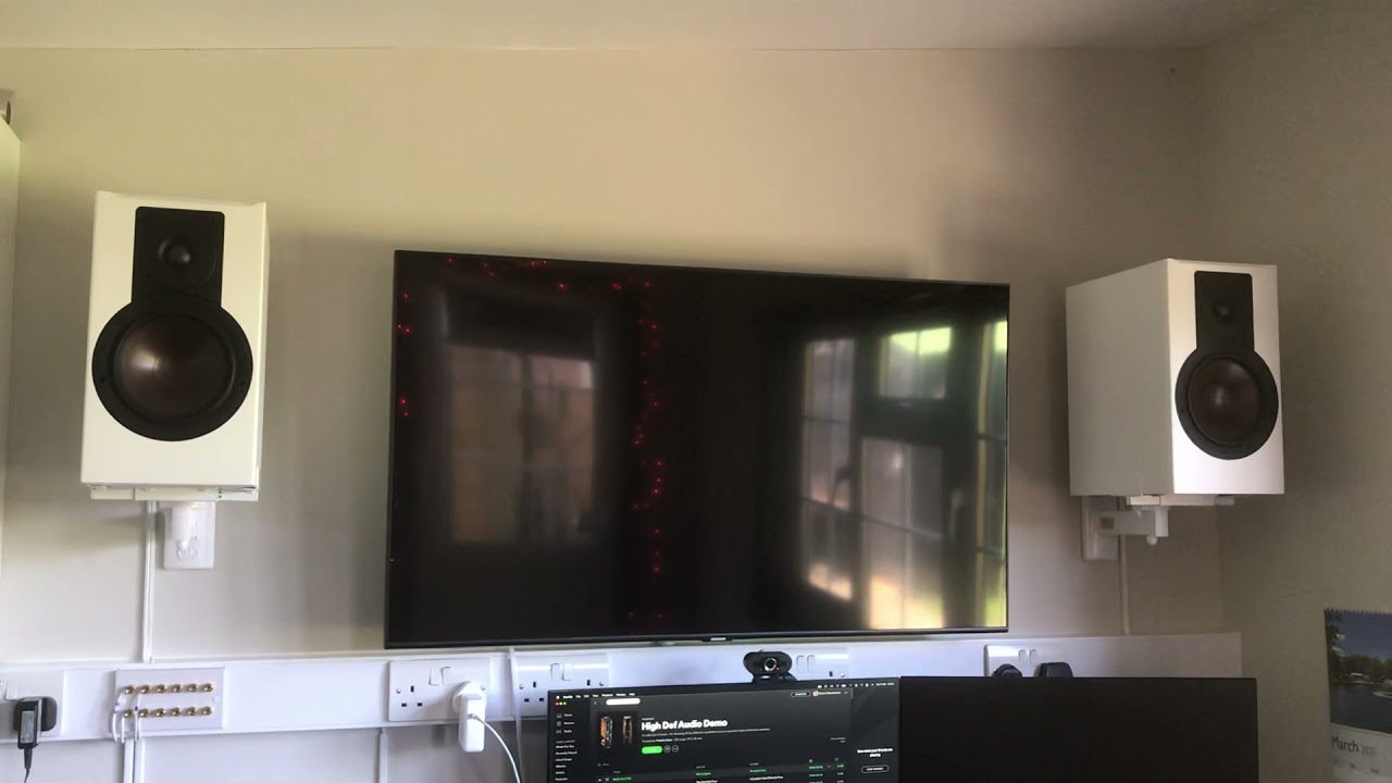 Breaking in Musical Fidelity M6si amplifier and sound Dali Opticon 2 Mk