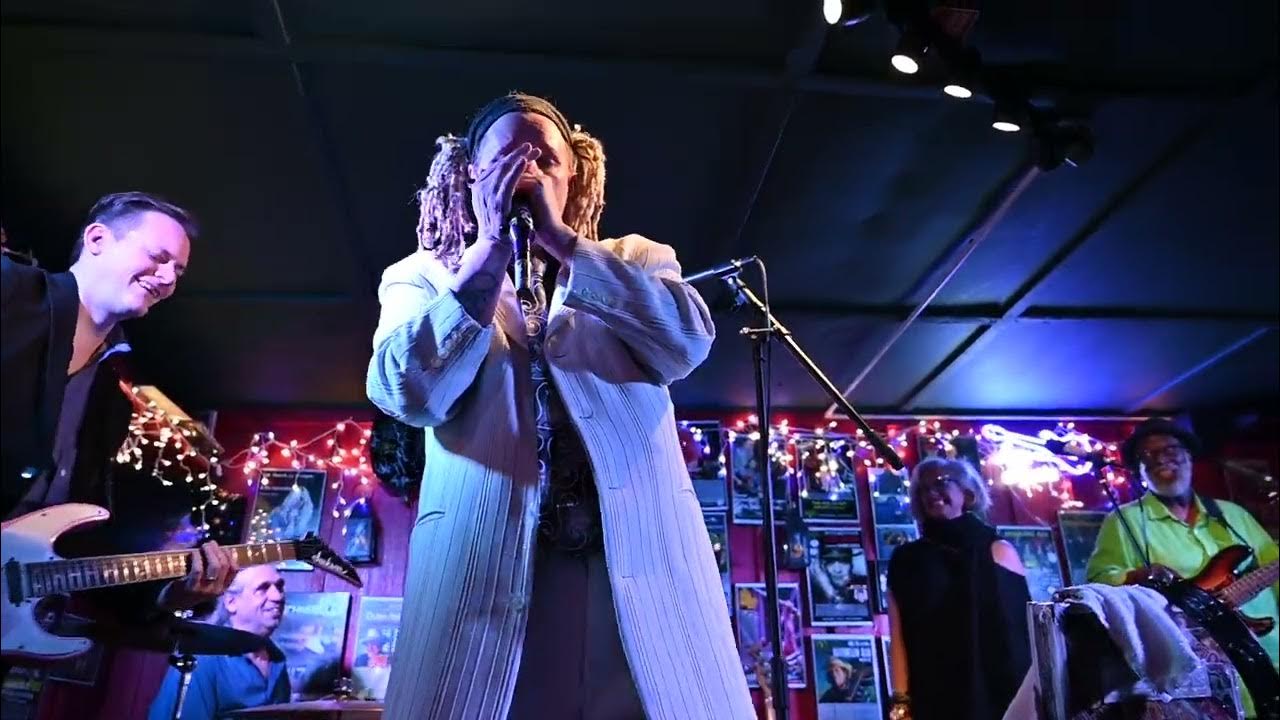 DSC 8355 Jason Ricci , and The Bad Kind , Fanatics Pub, Lima N.Y. 42