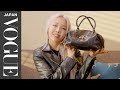 韓国メイク界のカリスマ・PONYのバッグの中身から、魅力の源を探る。| In The Bag | VOGUE JAPAN