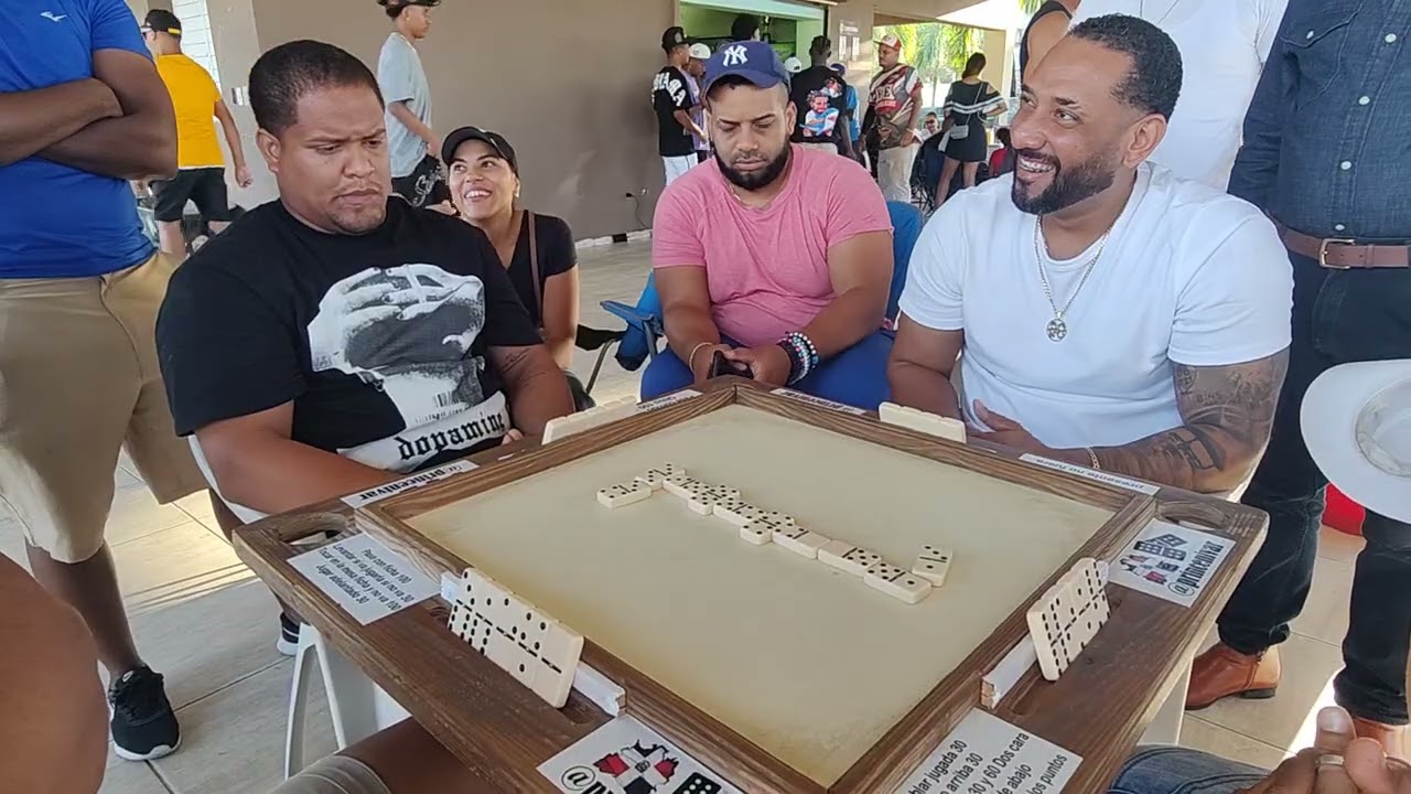 Dominó 225  Wellington 🆚 