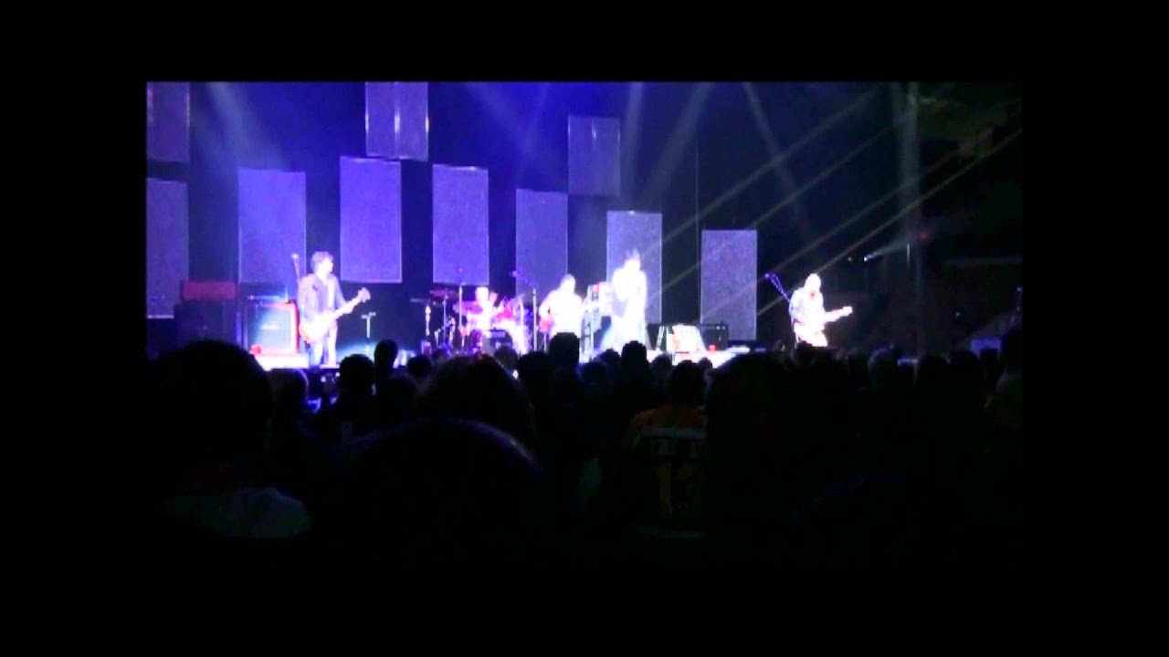 THE TRAGICALLY HIP TWIST MY ARM KITCHENER 02/05/2013 YouTube