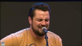 Download lagu Chayce Beckham - 23 at 98.7 The Bull | PNC Live Studio Session