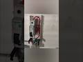 Como ligar o fio fase corretamente no disjuntor do ar condicionado. #eletrica #eletricista