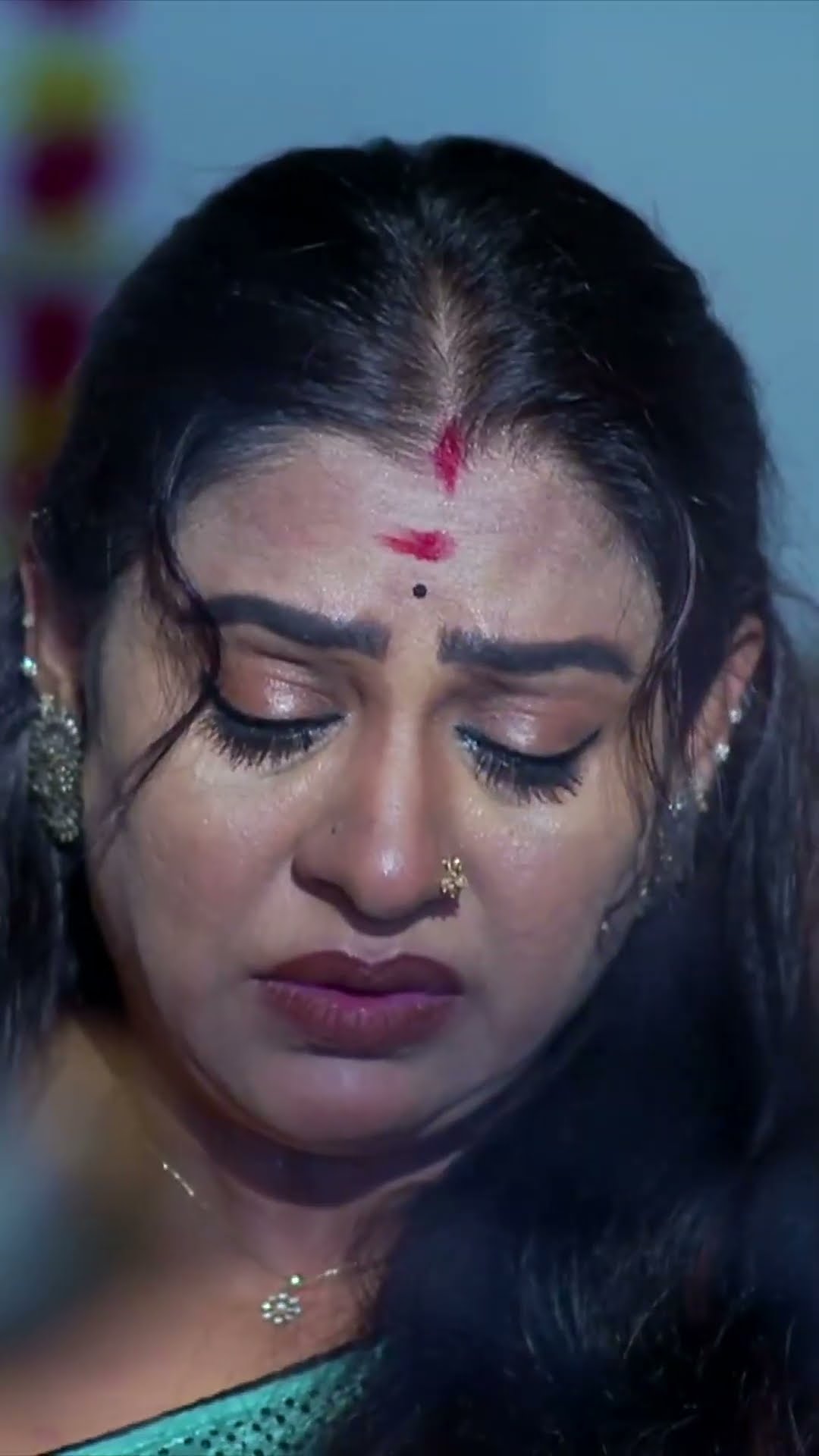 #Mounaragam ശാരി മനസ്സിലാക്കി തുടങ്ങി...