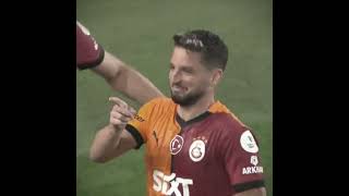 Şu Anda Kulüpte Keyfim Yerinde Resimi