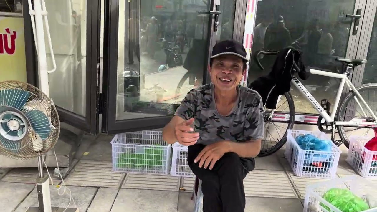 Hôm nay là phiên chợ hàng mới Hải phòng 