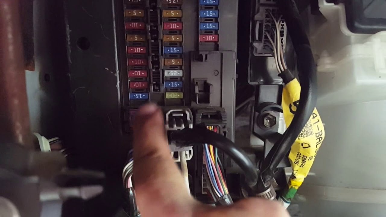 Fuse Box Daihatsu Sigra