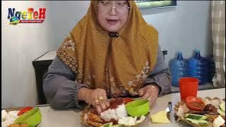 Bang Jawara 2's Crushed Chicken in Lubuk Linggau is offering a 20 percent discount on rice and si...