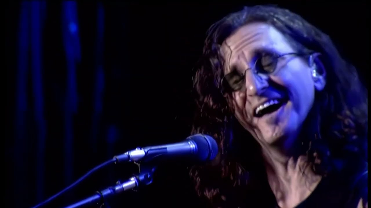 Rush - Resist (Live at Estádio do Maracanã, Rio de Janeiro, Brazil, 2002)