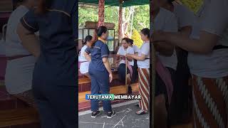 Orang Bali sebaiknya Tidak Menggunakan Uang saat Budha Cemeng Klawu , saat Piodalan Rambut Sedana