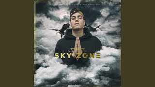 Aus der Zone (feat. Sierra Kidd)