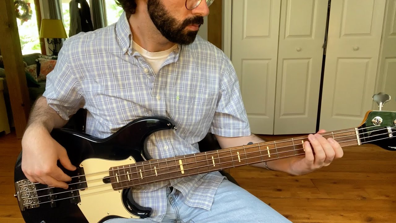 Bryan Ferry - Kiss and Tell (Bass Cover)