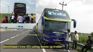 Kekompakan 7 Bus STJ`saling bantu CREW ganti Ban tronton Delilah-Draka