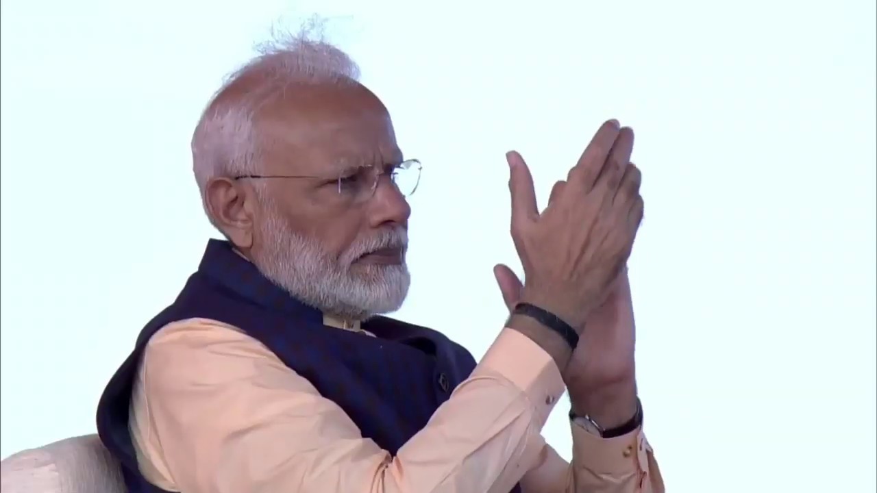 PM Modi applauses NSG drill at Ekta Divas function in Kevadia, Gujarat PM Modi applauses NSG drill at Ekta Divas function in Kevadia, Gujarat
