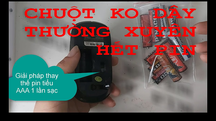 Cách mở nắp pin chuột không dây