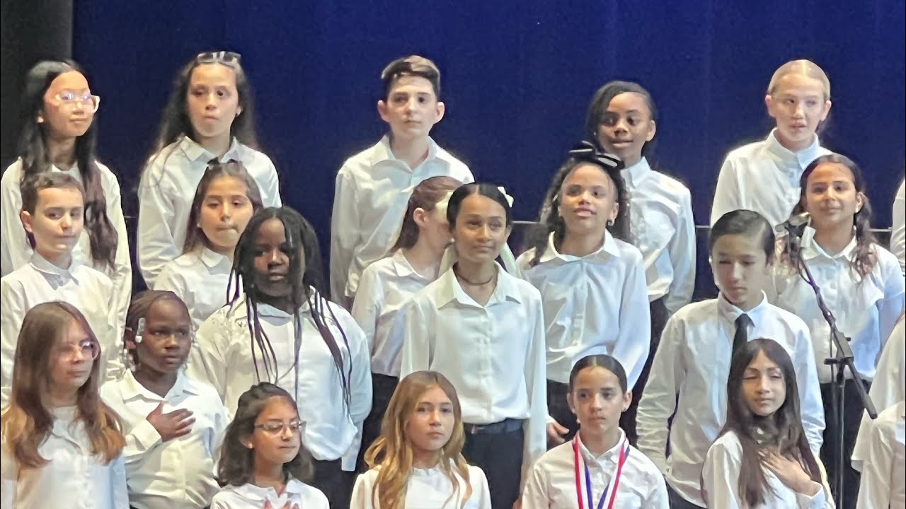 When I Grow Up – Inspiring School Chorus Performance That’ll Melt Your Hearts ❤️