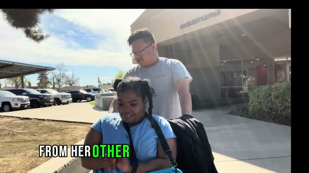 Джорджия (J.O.R.G.I.A.) с аутизмом. Маме звонят и сообщают, что Джорджия🐻 ведёт себя агрессивно в...