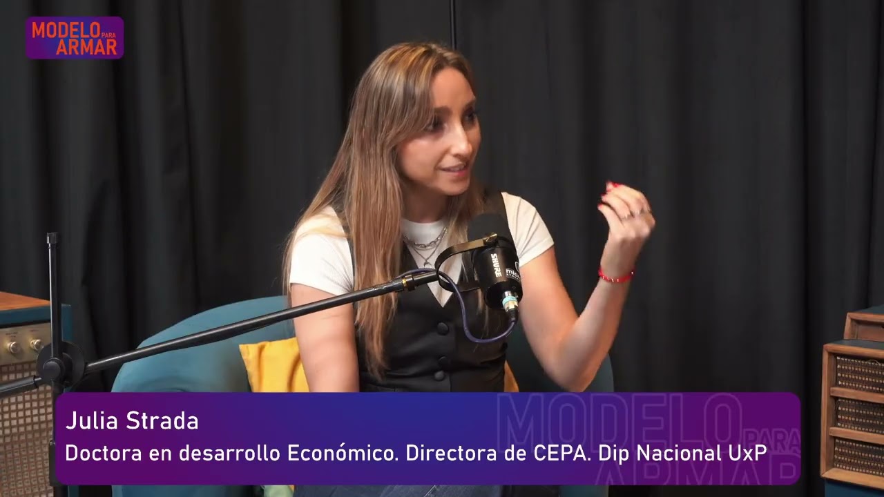 Julia Strada en Modelo para armar | Los desafíos de la economía a futuro
