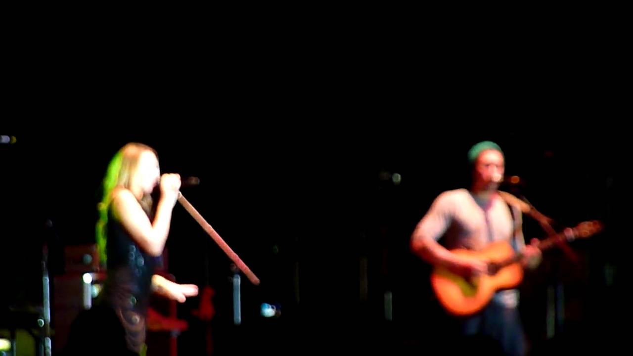 Colbie Caillat! Turn Your Lights Down Low [Bob Marley Cover] YouTube