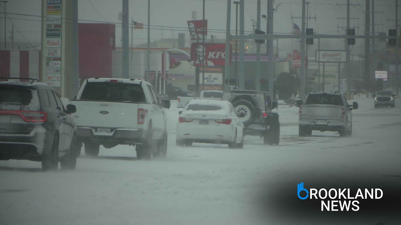A look at road conditions in Brookland amid snowfall - YouTube