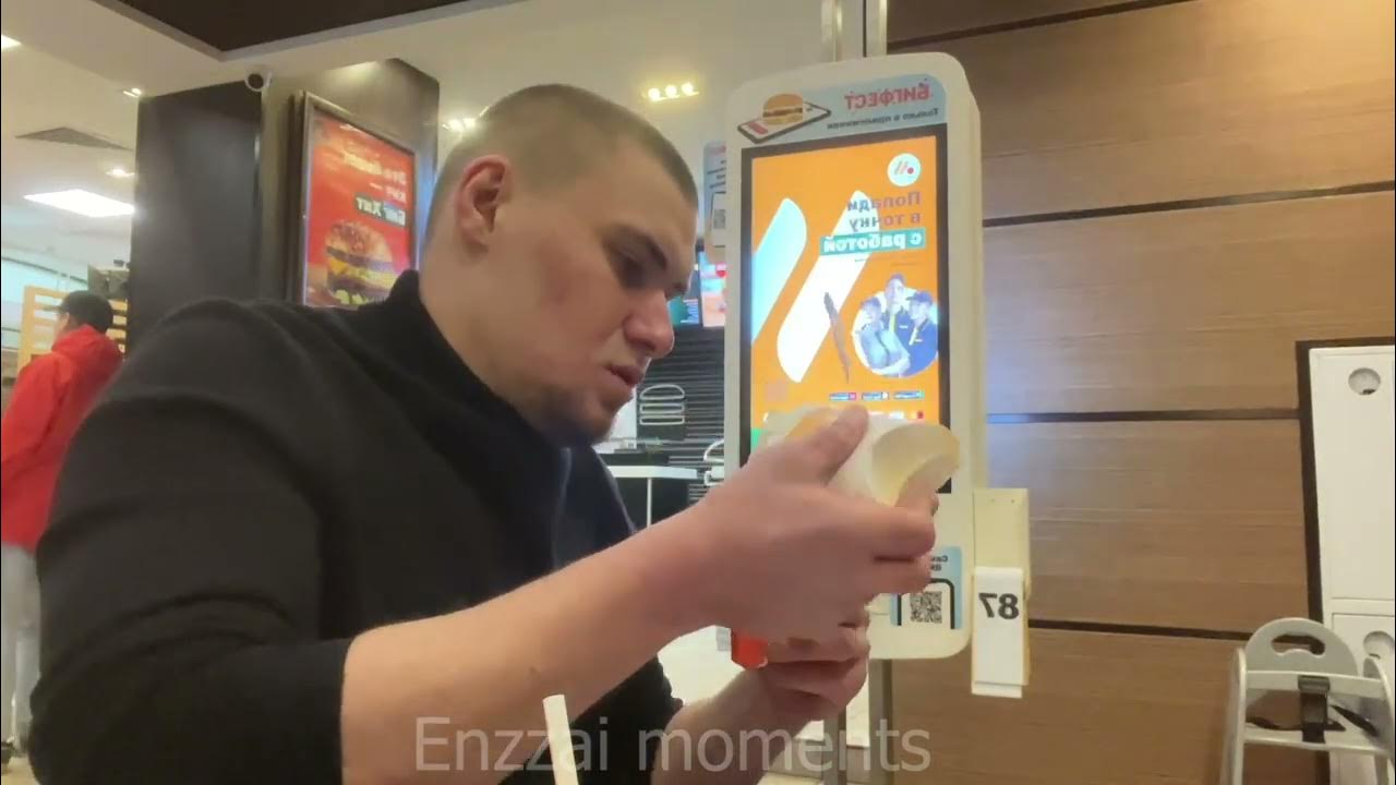 Лева твич. Leva2k. Лева стример. Leva2k спалил яйцо. Плохой парень твич.