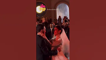 بيقولولي إني شبهك إني زيك لحظة جميلة بين أحمد زاهر وبنته ليلي يوم فرحها 