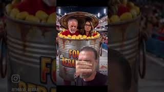 COITADINHOS DO LULA E DA JANJA… ESTÃO NUMA LATA DE LIXO REBAIXADA NO CARNAVAL!