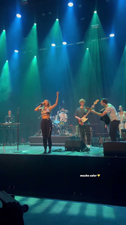 Stefania Liberakakis Concert TivoliVredenburg Utrecht Netherlands April 2023 Soundcheck Mucho Calor