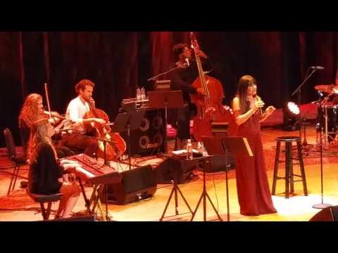Lea Michele - Anything's Possible - Live 2017