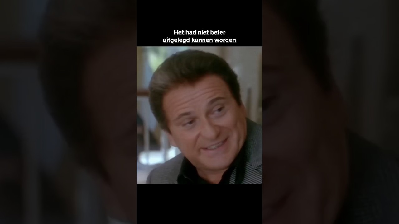 Ik denk dat hij z’n geld terug wil.