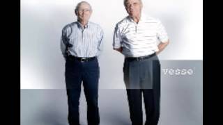 8-Bit Twenty One Pilots-House Of Gold