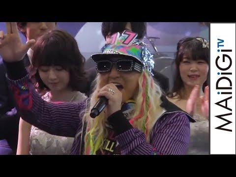 DJ KOO、「超ライブ配信祭」開幕宣言で大盛り上がり！　「17 Live」1周年記念イベント