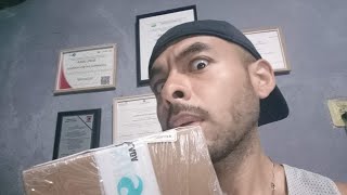 ABRIENDO PAQUETE DE LA DEEP WEB