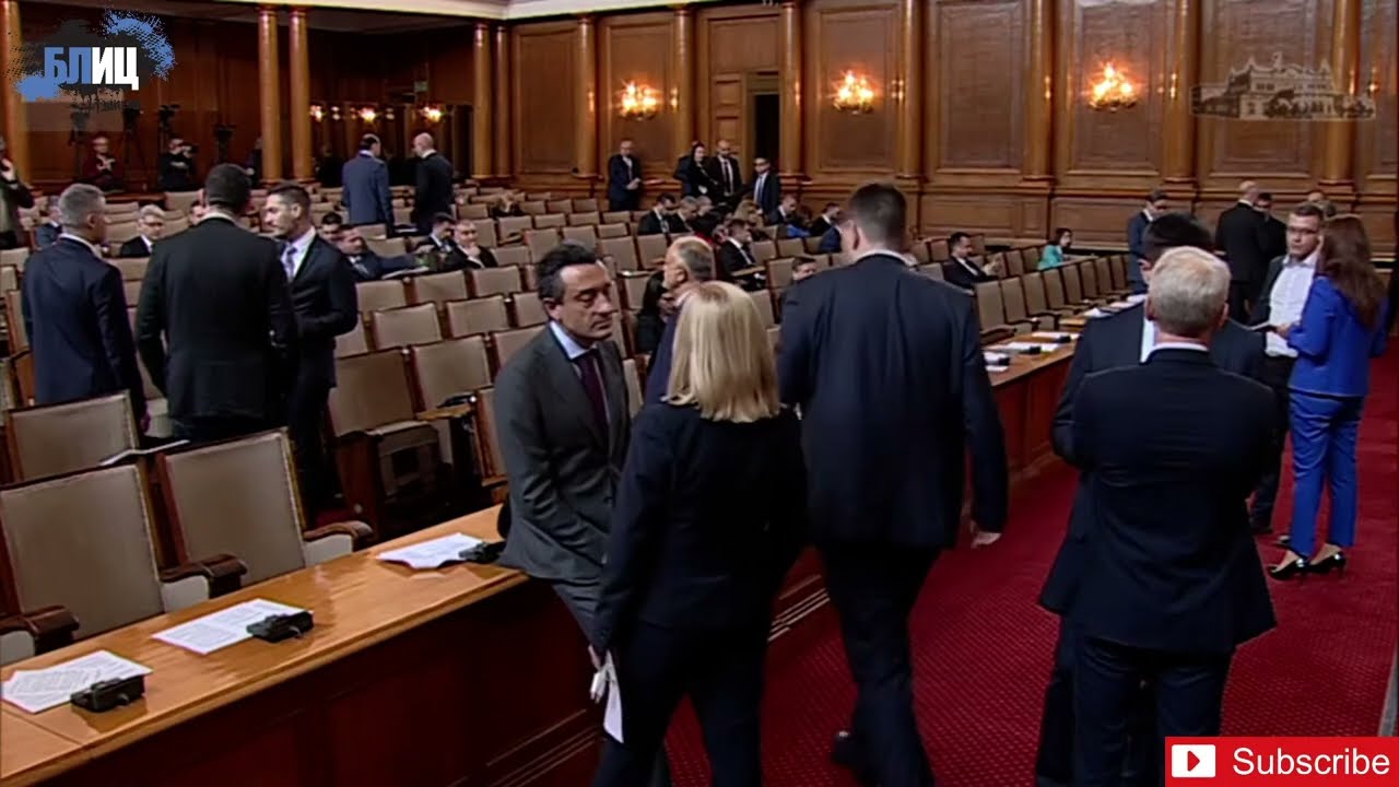 Жега в парламента! След скандала Костадин Костадинов и Манол Пейков