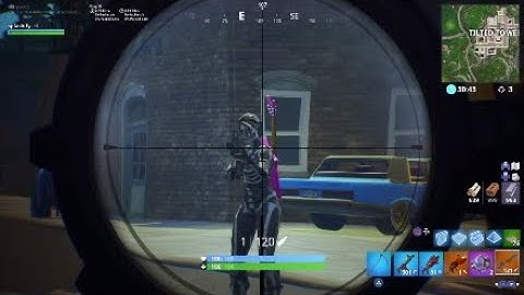 Trash talking squeaker starts crying after getting boxed